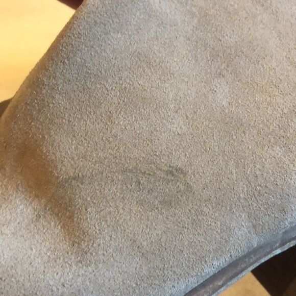 𝅺Hinge suede tan ankle booties - Picture 10 of 15